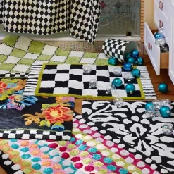 MacKenzie-Childs Black Flower Market Standard Bath Rug< Bath & Bath Accessories