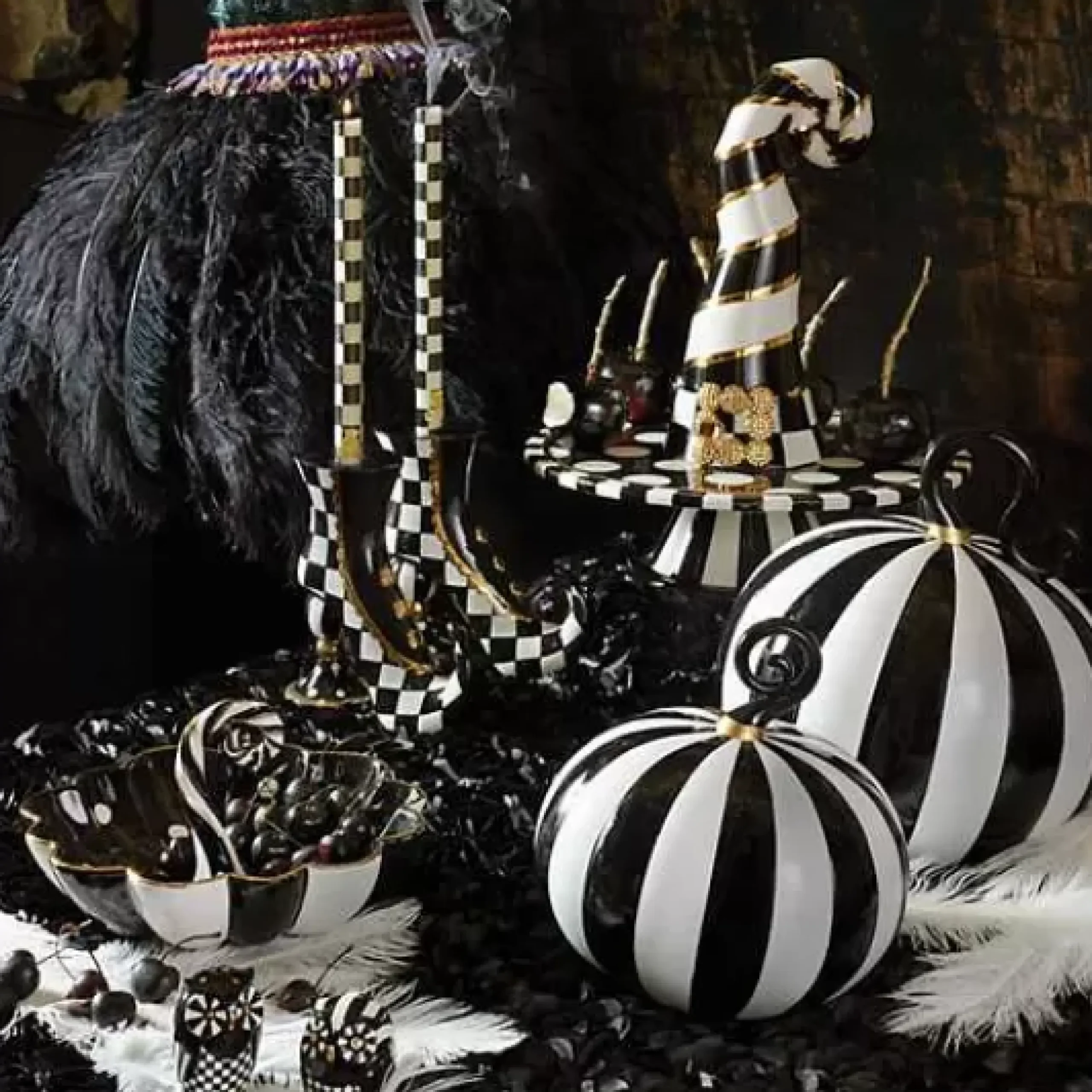 MacKenzie-Childs Check Black Ivory Dinner Candles, Set of 2< Candles & Fragrances|Table Accessories