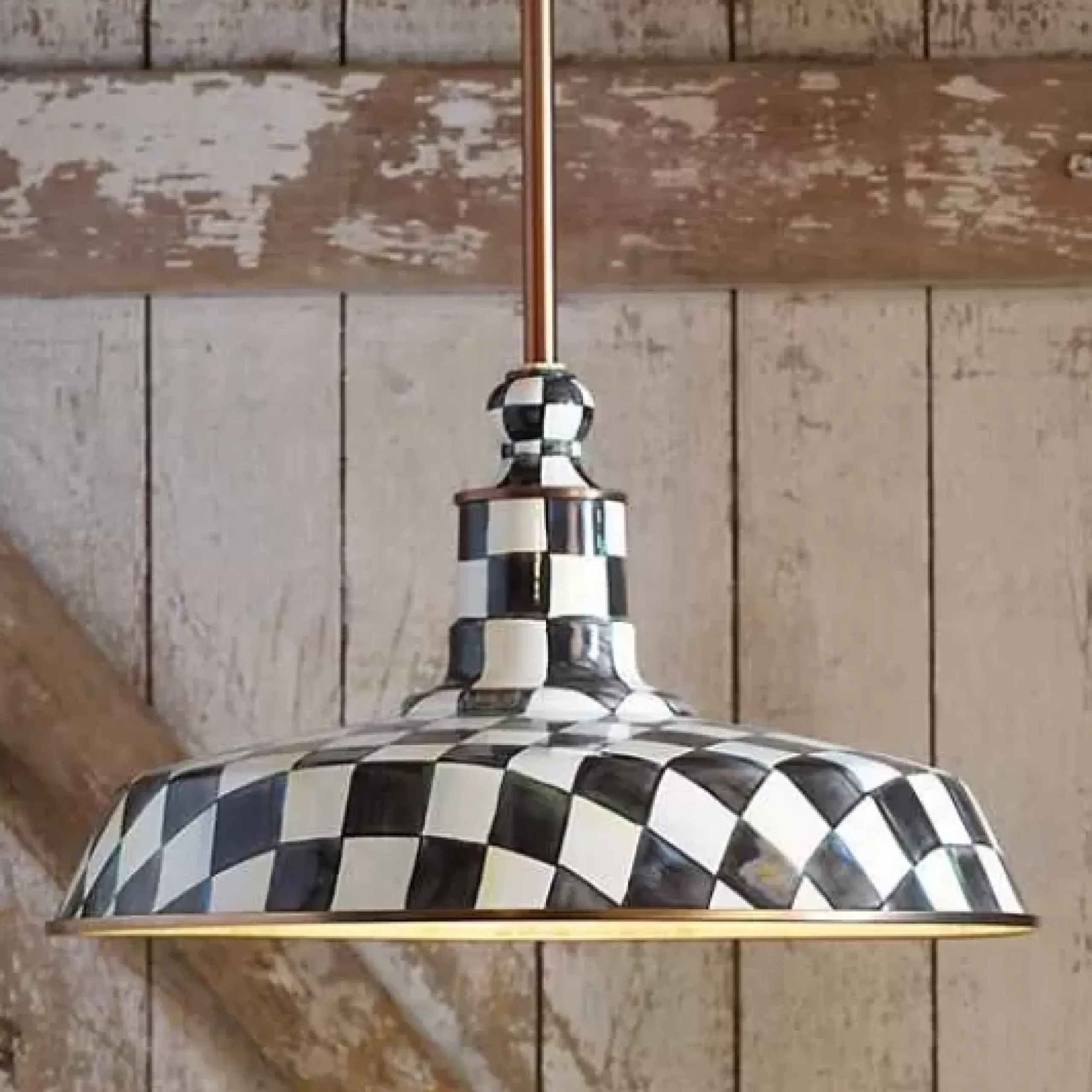 MacKenzie-Childs Courtly Check 18 Barn Pendant Lamp< Lighting