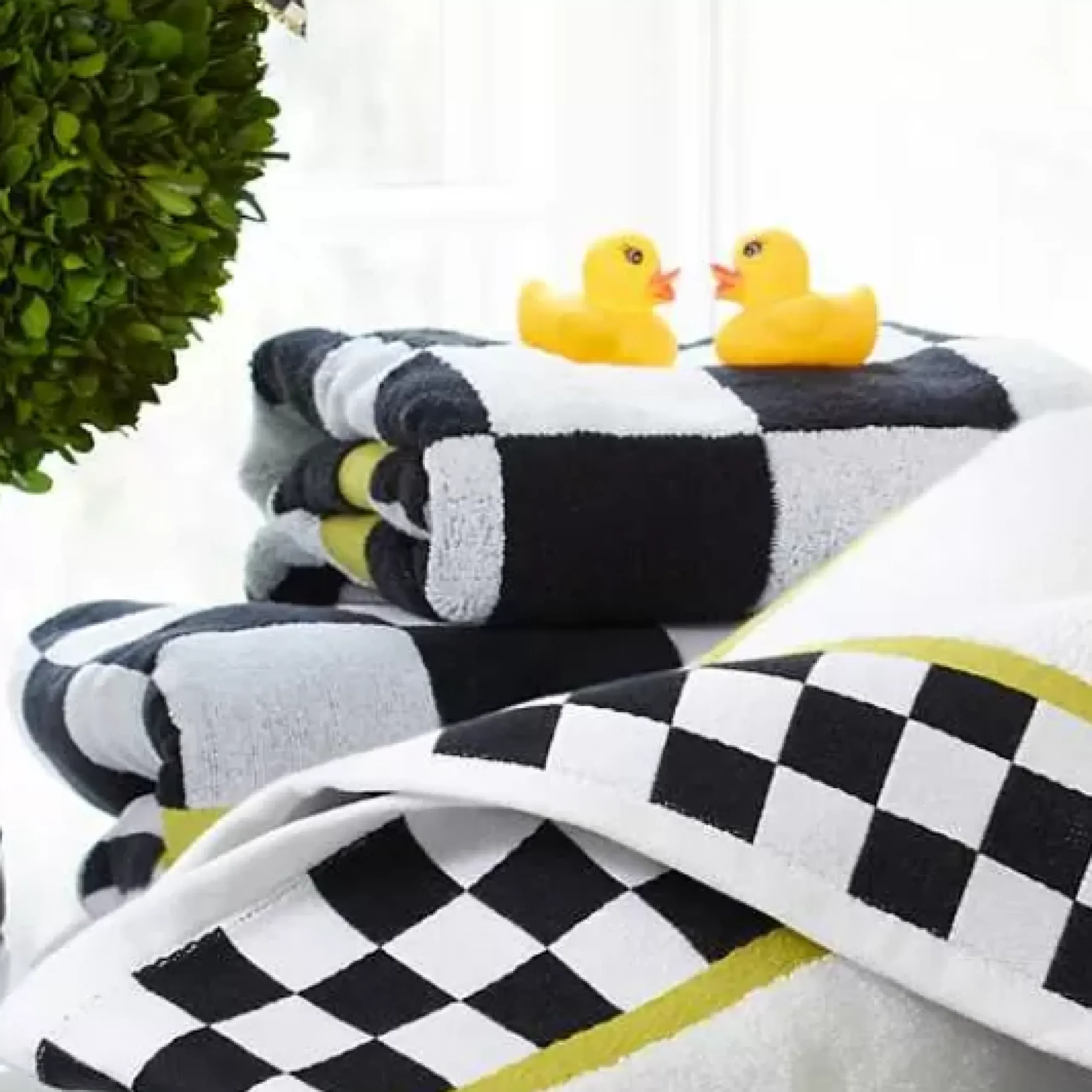 MacKenzie-Childs Courtly Check Bath Towel< Bath & Bath Accessories
