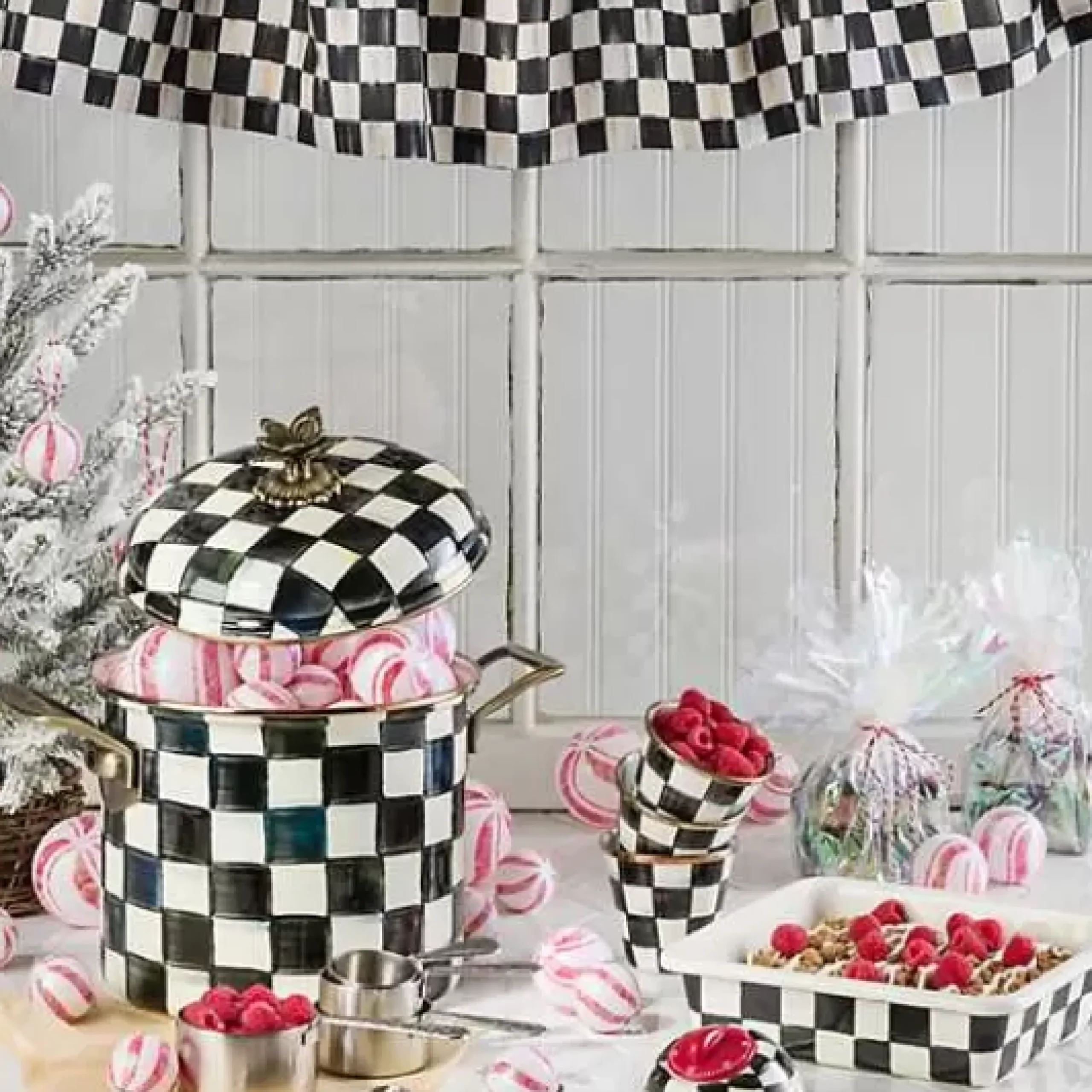 MacKenzie-Childs Courtly Check Cafe Valance< Room Accents