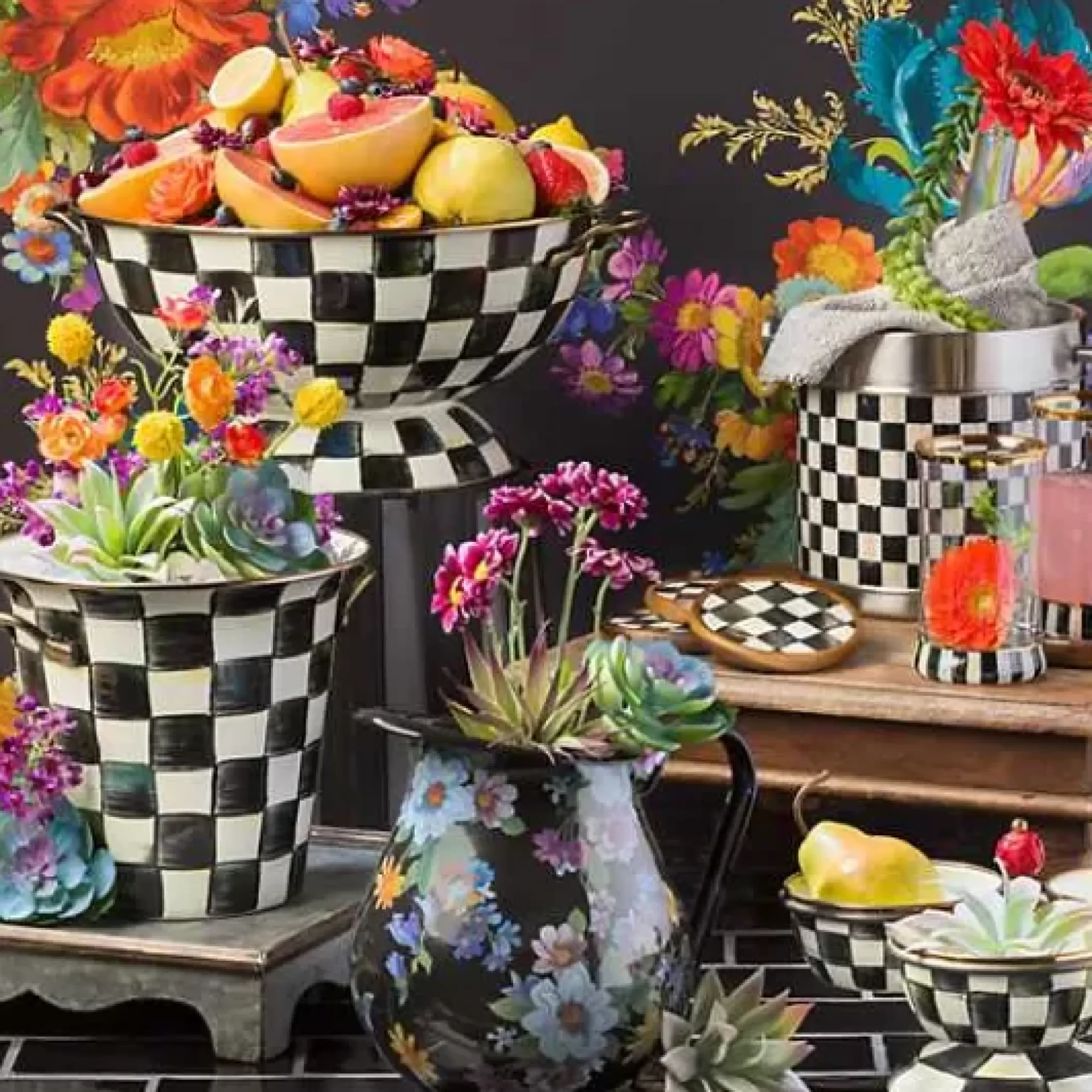 MacKenzie-Childs Courtly Check Everything Bowl< Bar Entertaining|Serveware