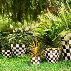 MacKenzie-Childs Courtly Check Extra Large Garden Pot< Spring|Outdoor