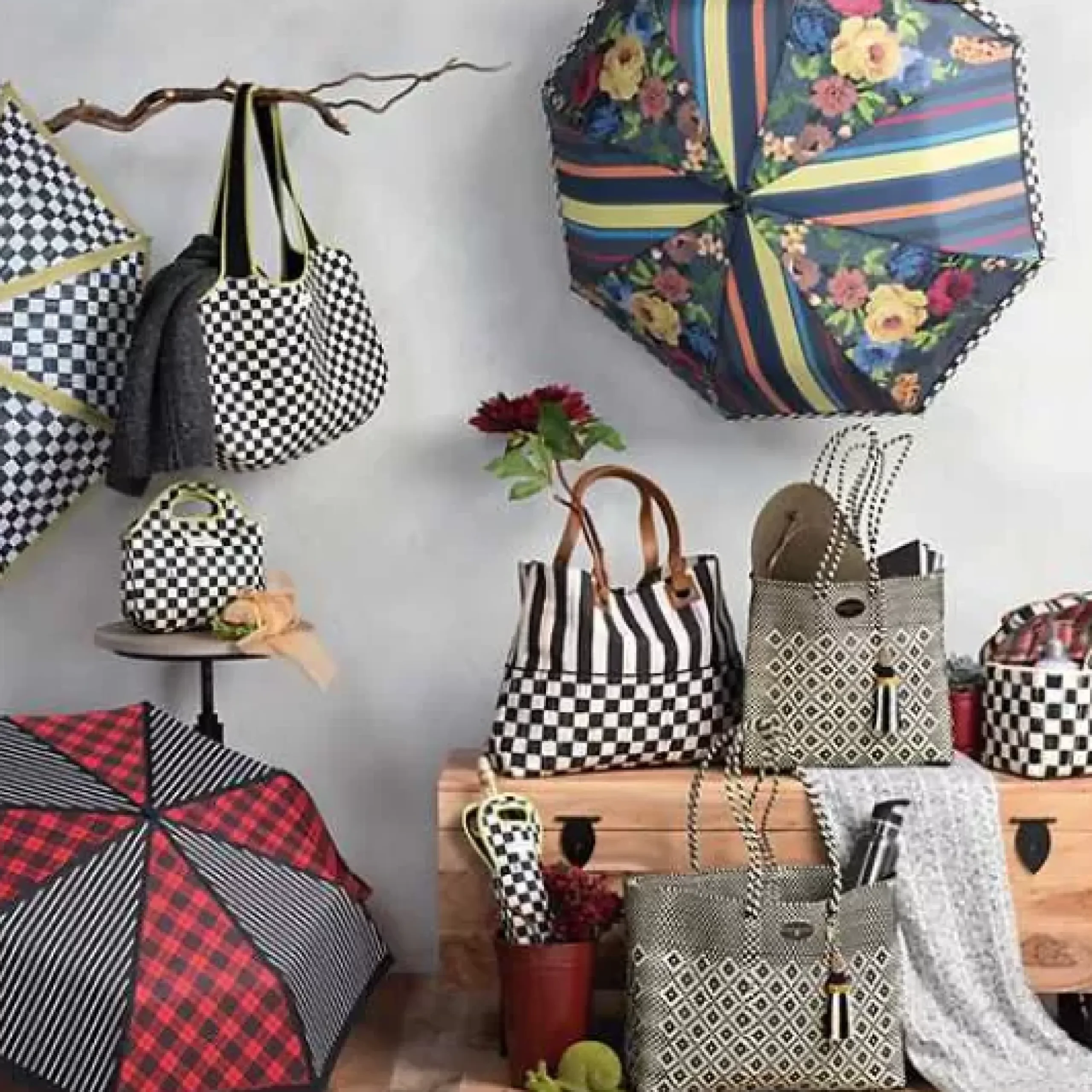 MacKenzie-Childs Courtly Check Lunch Tote< Accessories
