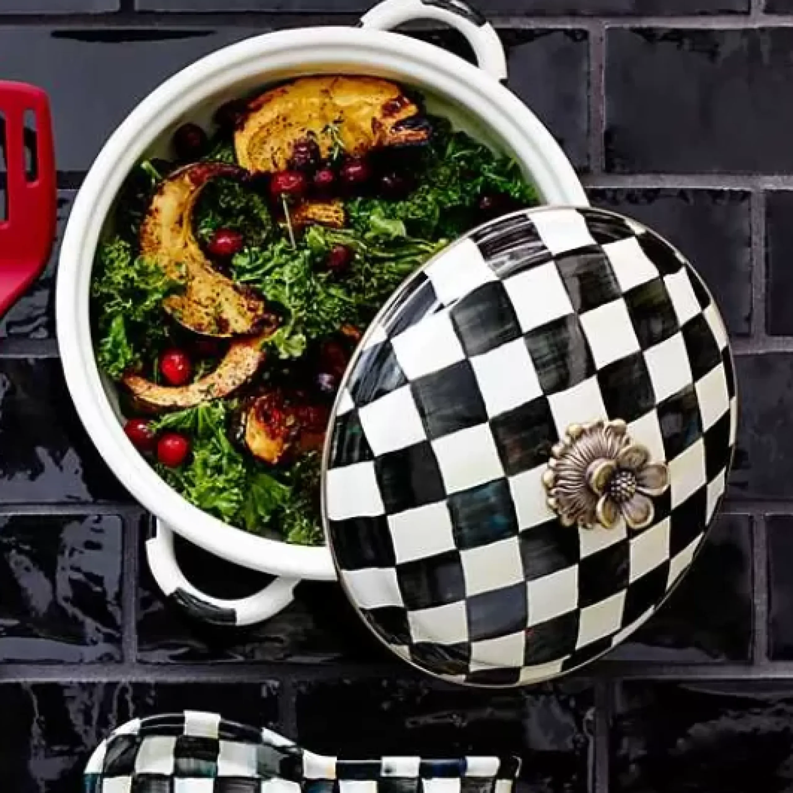 MacKenzie-Childs Courtly Check Medium Casserbole< Cookware & Bakeware