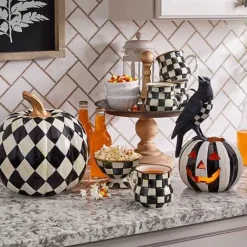 MacKenzie-Childs Courtly Check Mug< The Coffee Shop|Fall Entertaining