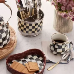 MacKenzie-Childs Courtly Check Mug< The Coffee Shop|Fall Entertaining