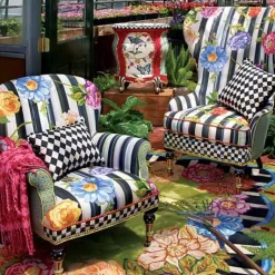 MacKenzie-Childs Cutting Garden 6'5 x 8' Rug< Rugs