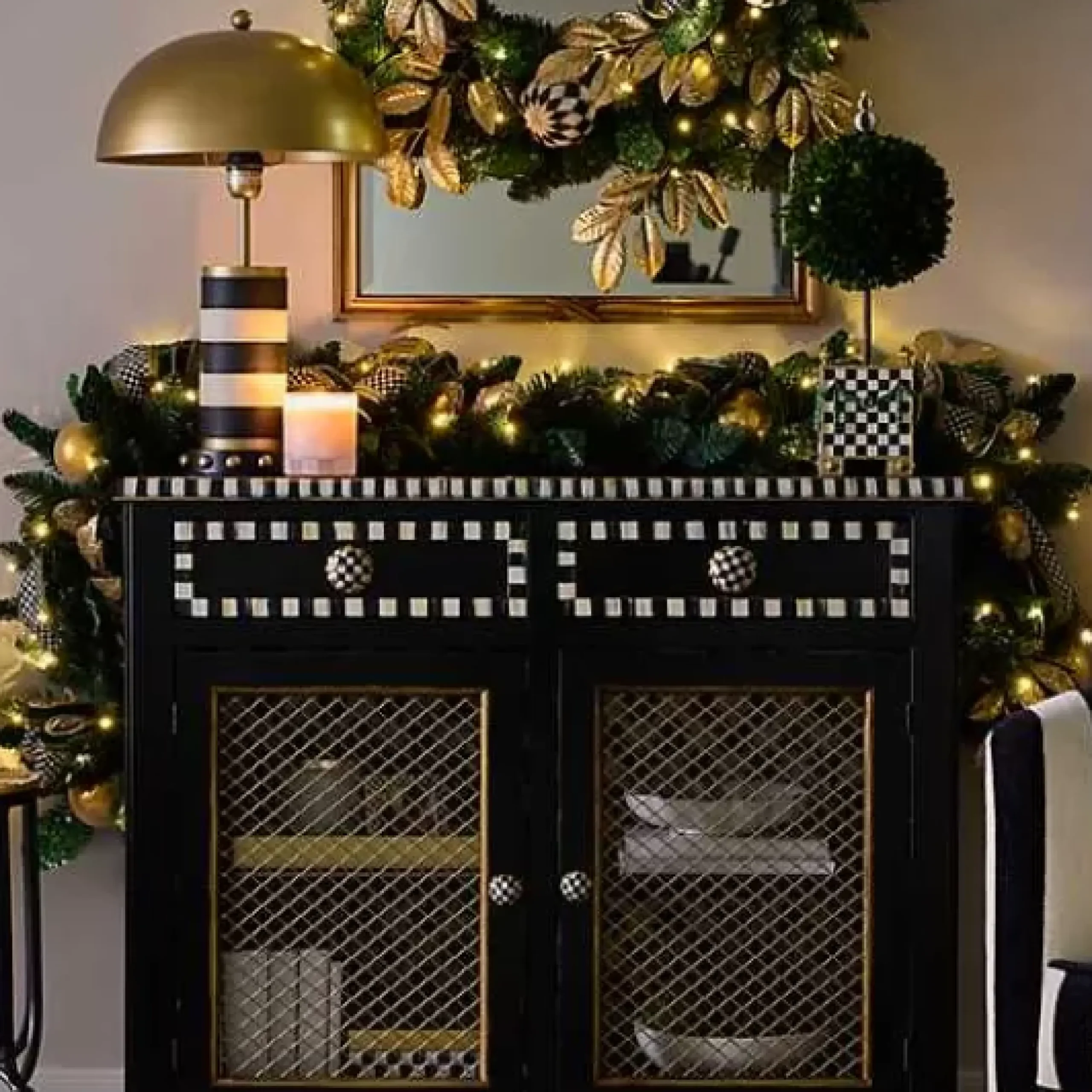 MacKenzie-Childs Emerald Luxe Illuminated Garland< Greenery & Florals|Room Accents