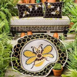 MacKenzie-Childs Queen Bee Rug 4' Round Rug< Rugs